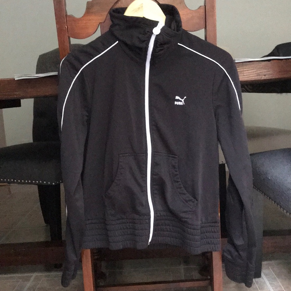 Girls puma sweater